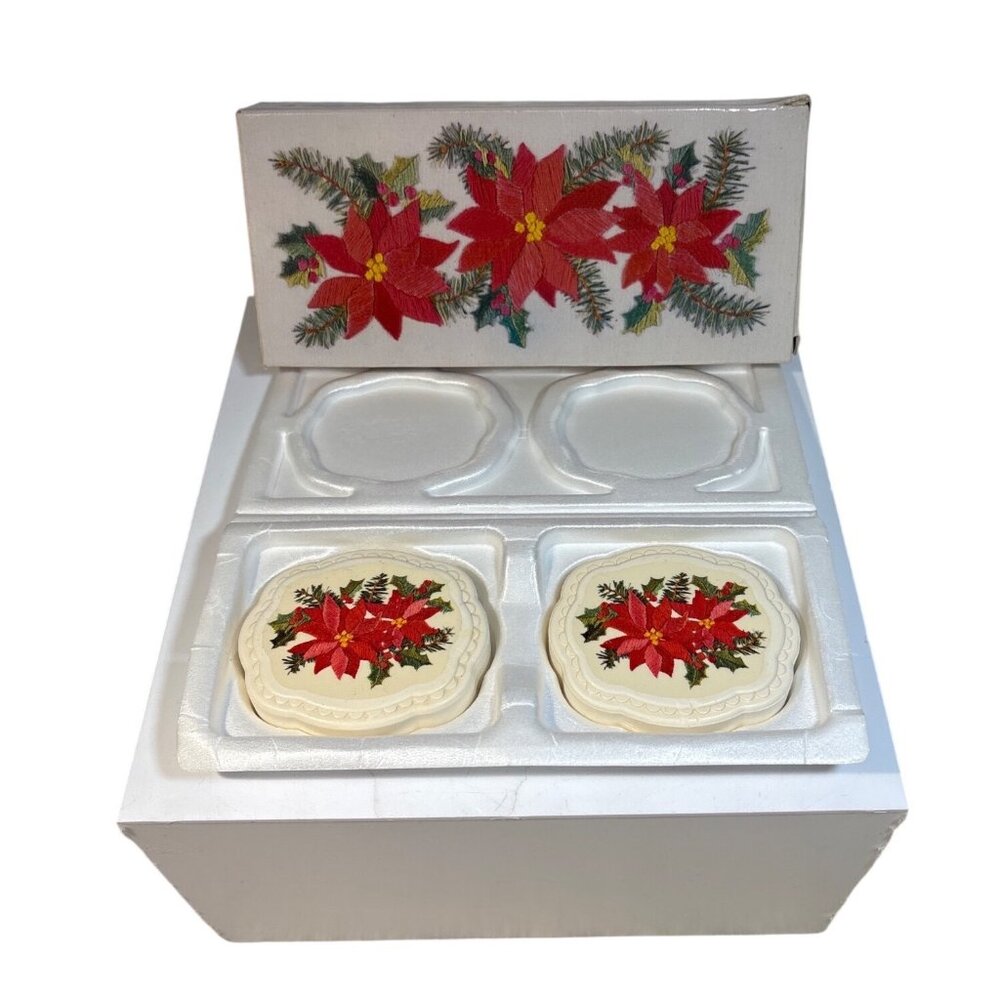 Avon Poinsettia Soap Special Occasion Fragranced Decal  2 X 75g Original Box